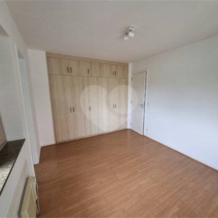 Apartamento à venda com 2 quartos, sendo 1 suíte,  em Barra da Tijuca, Rio de Janeiro, RJ