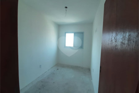 Apartamento à venda com 2 quartos, sendo 1 suíte, em Parada Inglesa, São Paulo, SP