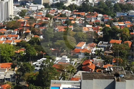 Apartamento à venda com 3 suítes em Santo Amaro, São Paulo, SP