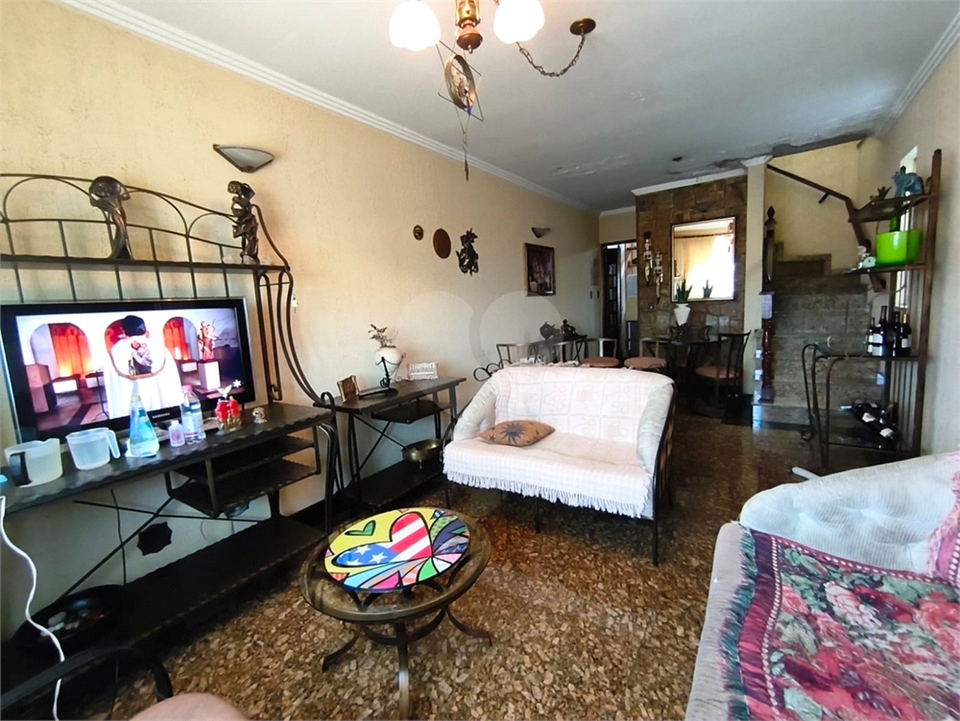 Sobrado à venda com 3 quartos, sendo 1 suíte, em Tremembé, São Paulo, SP