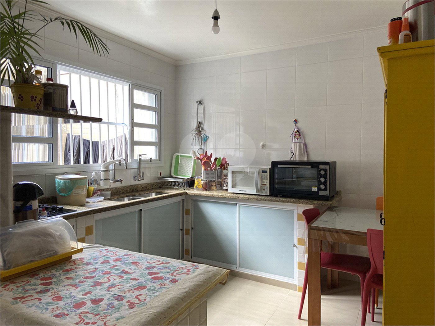 Sobrado à venda com 3 quartos em Vila Paulicéia, São Paulo, SP