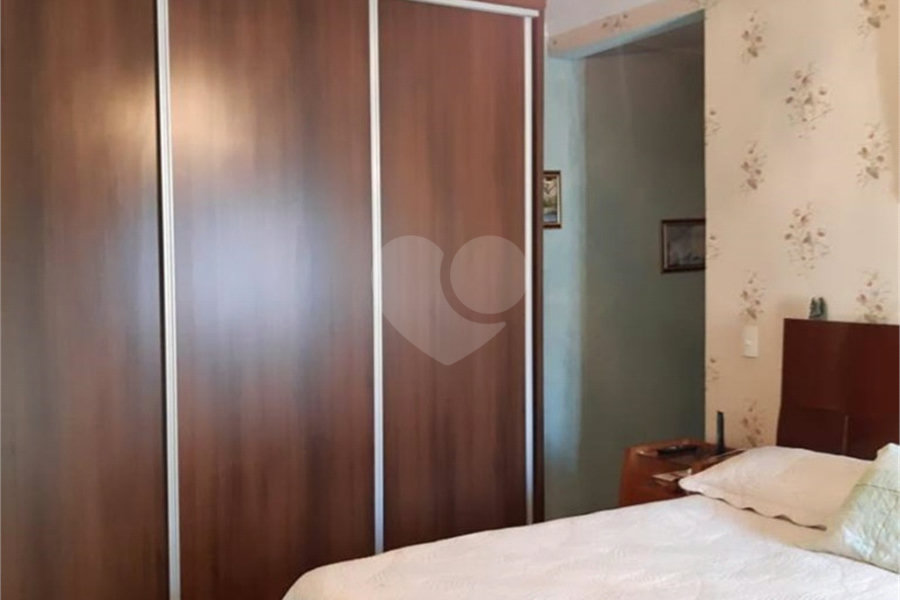 Sobrado à venda com 4 quartos, sendo 1 suíte, em Vila Guilherme, São Paulo, SP