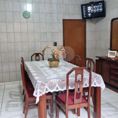 Casa à venda com 3 quartos, sendo 2 suítes, em Parque Residencial Cidade Universitária, Ribeirão Preto, SP