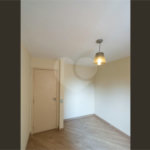 Apartamento à venda com 3 quartos, sendo 1 suíte, em Jardim Marajoara, São Paulo, SP