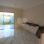 Casa Térrea à venda com 3 quartos, sendo 1 suíte, em Residencial Jardins da Catalunha, Atibaia, SP