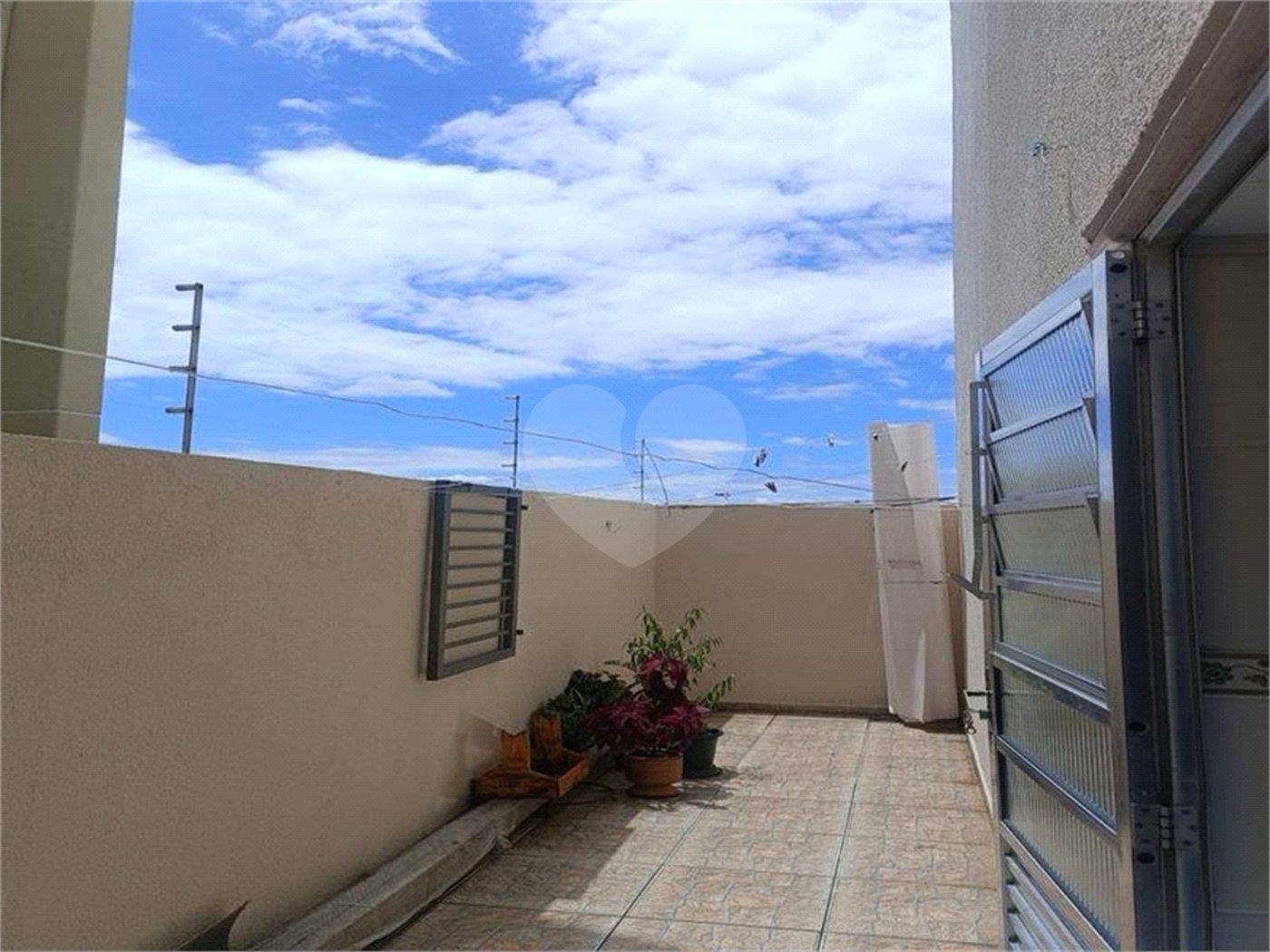Apartamento à venda com 2 quartos, sendo 1 suíte,  em Jardim Ferreira, Sorocaba, SP