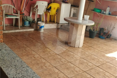 Casa à venda com 3 quartos, sendo 1 suíte, em Vila São João, Guarulhos, SP
