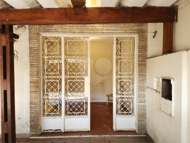 Sobrado à venda com 3 quartos em Indianópolis, São Paulo, SP