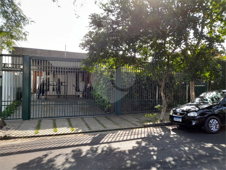 Casa para alugar com 3 quartos, sendo 1 suíte,  em Vila Sônia, São Paulo, SP