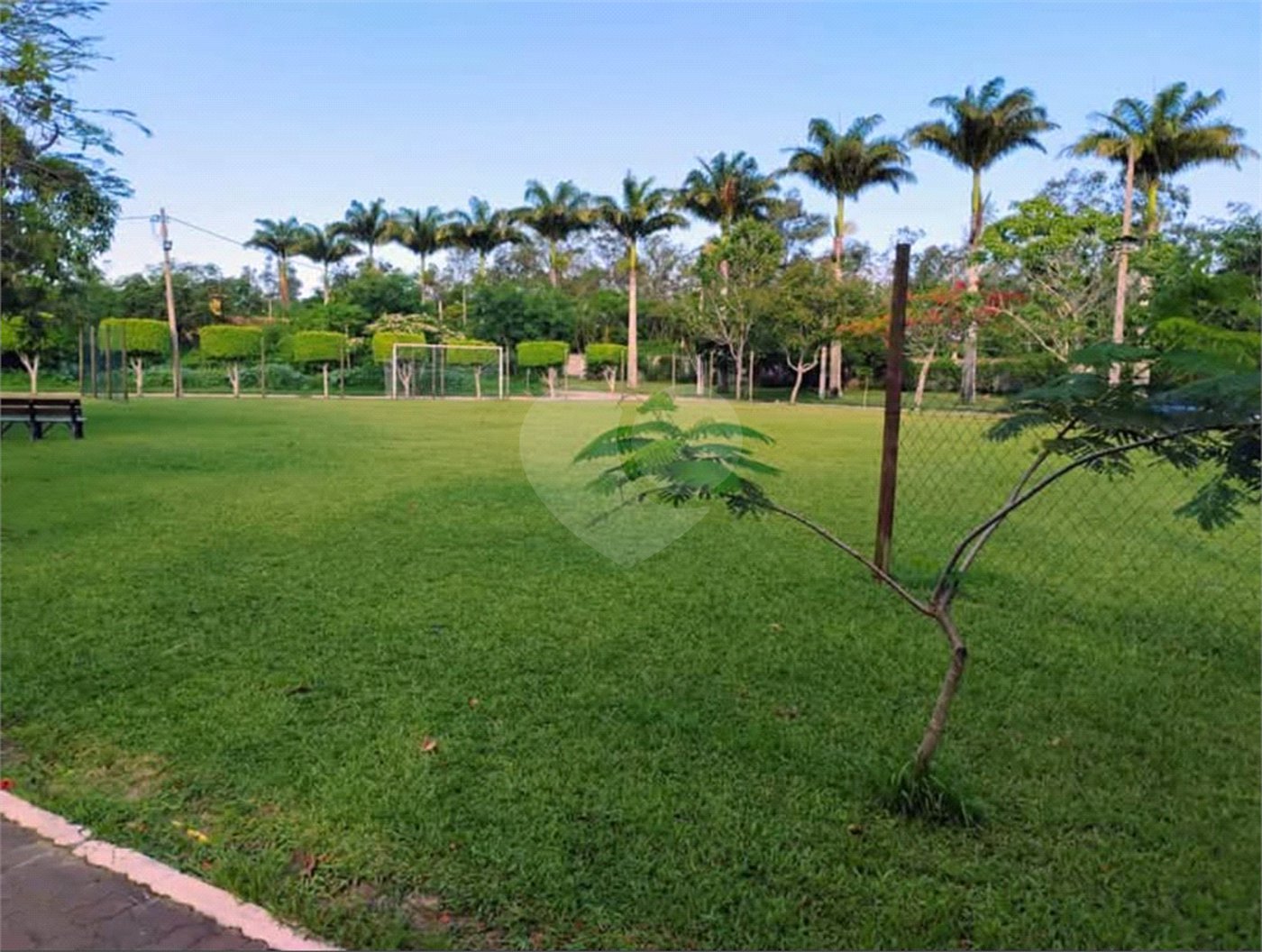 Casa à venda com 6 quartos, sendo 4 suítes,  em Caravelas, Armação dos Búzios, RJ