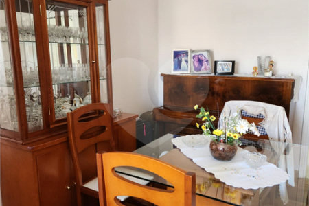 Apartamento à venda com 3 quartos, sendo 1 suíte,  em Vila Monumento, São Paulo, SP