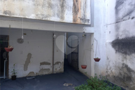 Sobrado à venda com 3 quartos em Santa Teresinha, São Paulo, SP
