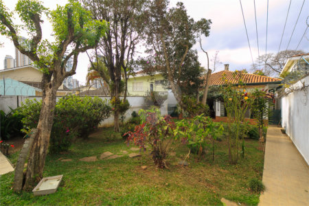 Casa Térrea à venda com 4 quartos em Campo Belo, São Paulo, SP