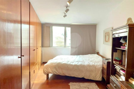 Apartamento à venda com 3 quartos, sendo 1 suíte, em Jardim Paulistano, São Paulo, SP