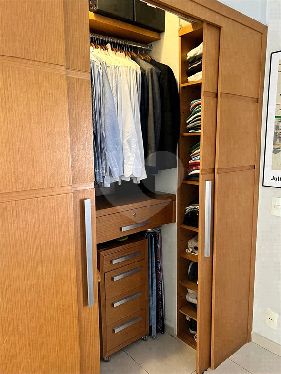 Apartamento à venda com 2 quartos, sendo 1 suíte, em Indianópolis, São Paulo, SP
