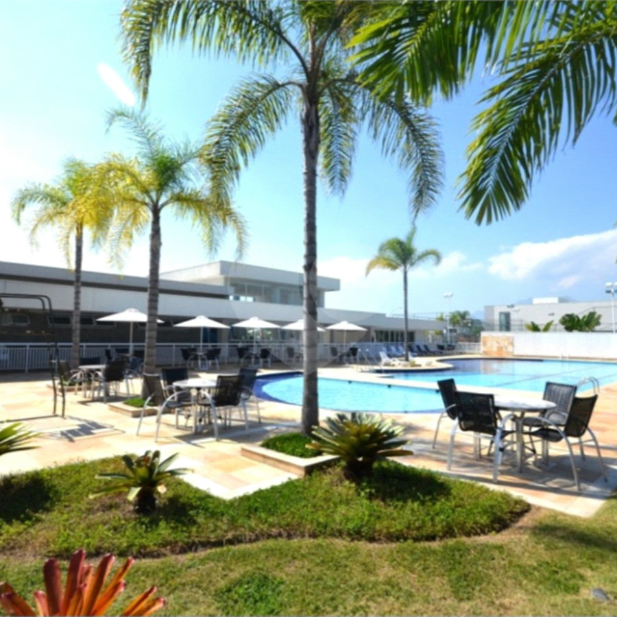 Terreno à venda com 1 suíte, em Barra da Tijuca, Rio de Janeiro, RJ