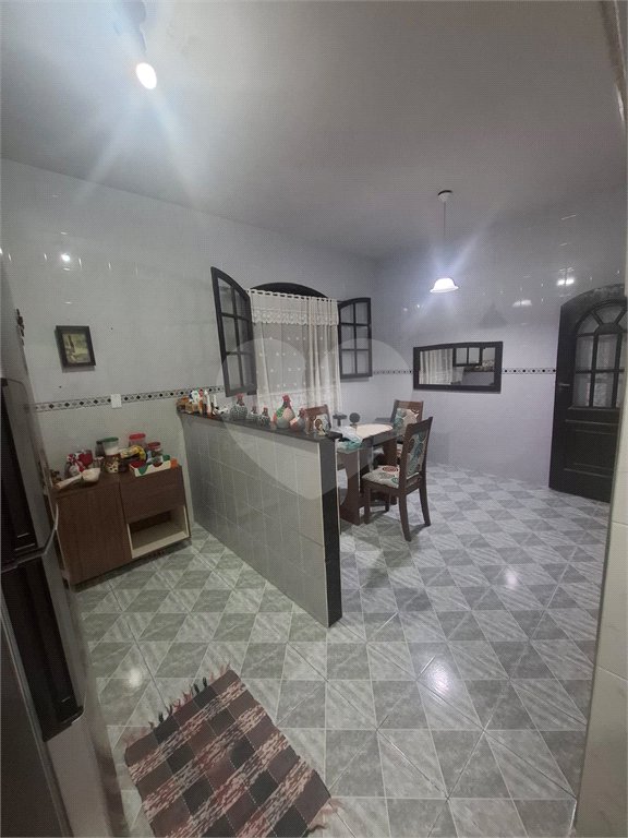 Casa à venda com 2 quartos, sendo 1 suíte, em Santíssimo, Rio de Janeiro, RJ
