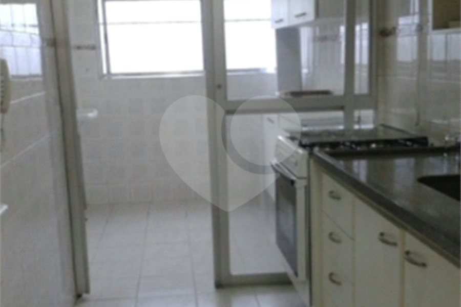 Apartamento à venda com 3 quartos, sendo 1 suíte, em Saúde, São Paulo, SP