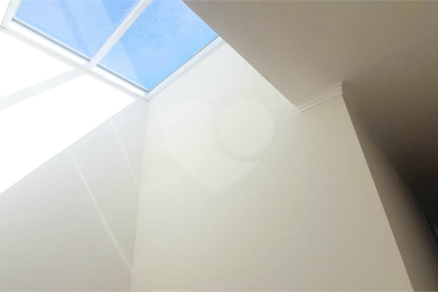 Sobrado à venda com 3 quartos, sendo 1 suíte, em Tremembé, São Paulo, SP