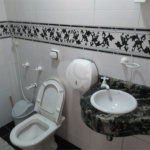 Casa à venda com 3 quartos, sendo 2 suítes,  em Vila Suissa, Mogi das Cruzes, SP