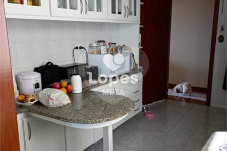 APARTAMENTO Á VENDA NO CONDOMINIO PAMPLONA, BAIRRO BOSQUE DOS EUCALIPTOS