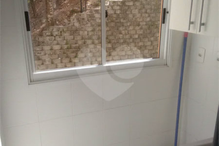 Sobrado à venda com 3 suítes em Santa Teresinha, São Paulo, SP
