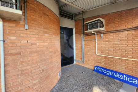 Casa à venda ou para alugar com 4 suítes em Jardim Primavera, Araraquara, SP