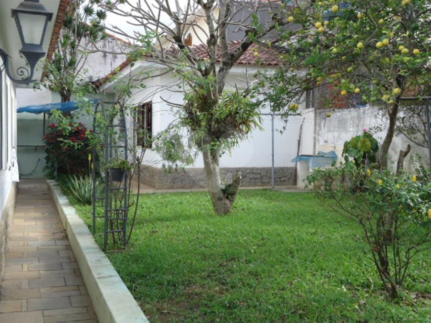 Casa Térrea à venda com 4 quartos, sendo 1 suíte,  em Jardim Peri, São Paulo, SP
