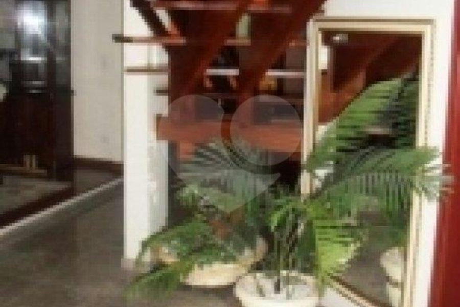 Sobrado à venda com 4 suítes em Barro Branco (zona Norte), São Paulo, SP