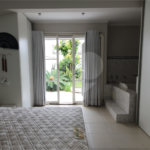 Casa à venda com 4 quartos, sendo 3 suítes, no condomínio Vila Inglesa, Sorocaba - SP