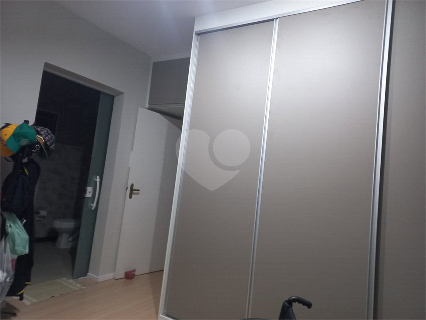 Sobrado à venda com 3 quartos, sendo 1 suíte,  em Villa Di Cesar, Mogi das Cruzes, SP