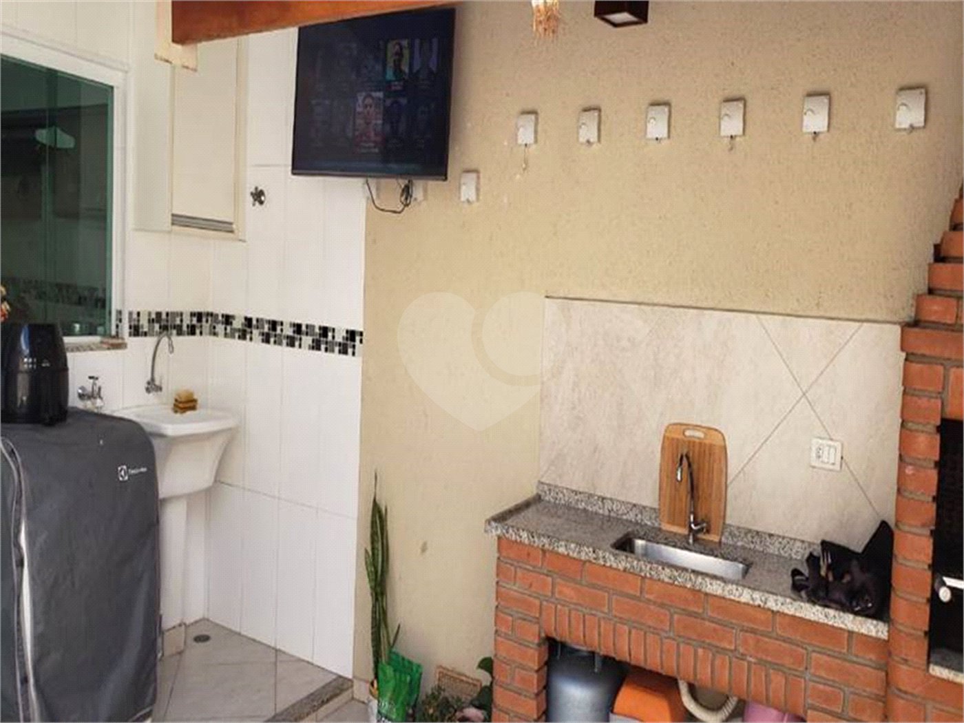 Sobrado à venda com 2 suítes em Vila Bonilha, São Paulo, SP