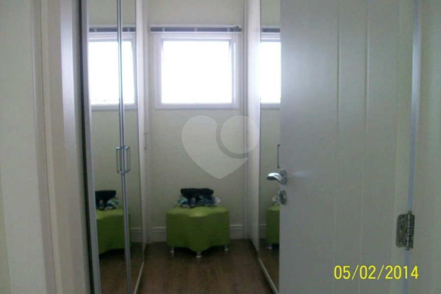 Casa em condomínio à venda com 4 suítes em Horto, São Paulo, SP
