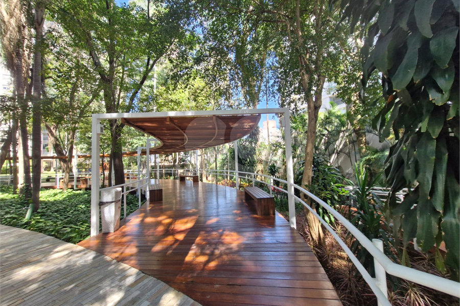 Apartamento para alugar com 3 suítes em Santana, São Paulo, SP