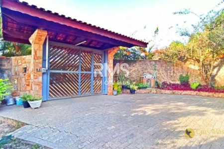Chácara à venda com 4 quartos, sendo 2 suítes,  em Chácara Sete Quedas, Itu, SP