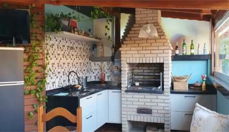Casa à venda com 3 quartos, sendo 1 suíte,  no condomínio Algarve Residencial, São Paulo - SP