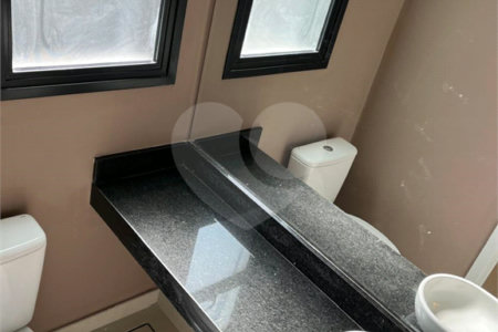 Casa à venda com 2 suítes no condomínio Cube Villa, São Paulo - SP