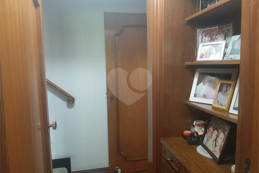 Sobrado à venda com 4 quartos, sendo 2 suítes, em Tremembé, São Paulo, SP