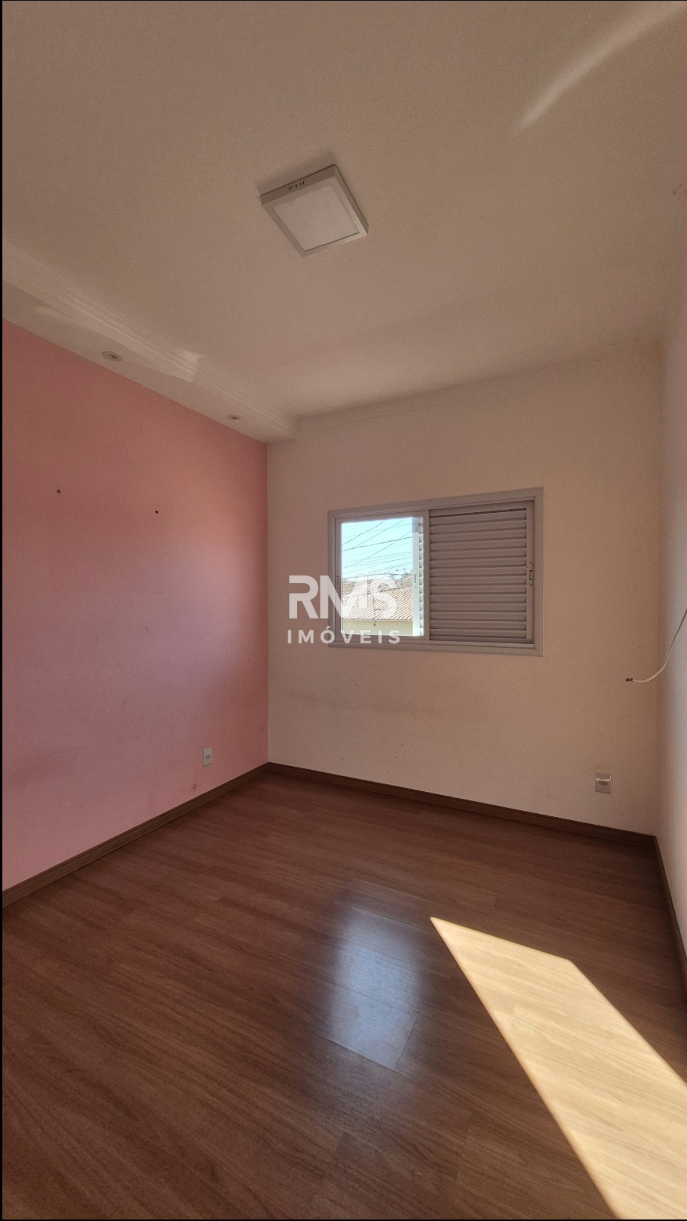 Casa à venda com 3 quartos, sendo 1 suíte,  em Jardim Residencial Itaim, Itu, SP