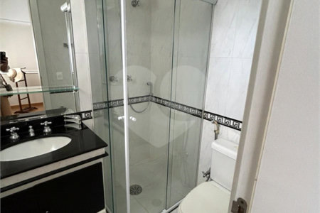 Apartamento para alugar com 3 suítes em Brooklin Paulista, São Paulo, SP