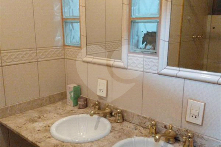 Casa à venda com 2 quartos, sendo 1 suíte, em Freguesia do Ó, São Paulo, SP