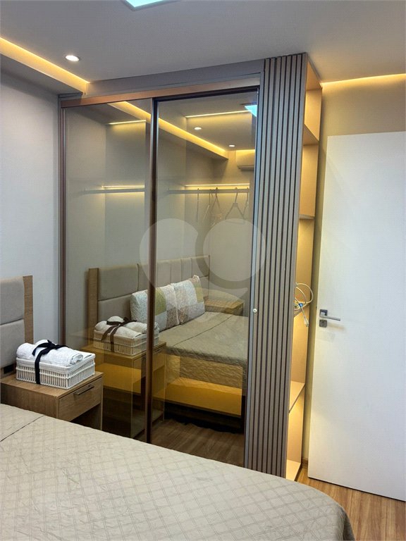 Apartamento à venda com 2 quartos em Santo Amaro, São Paulo, SP