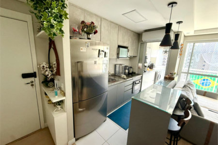 Apartamento à venda com 3 quartos, sendo 1 suíte, em Vila Dom Pedro I, São Paulo, SP