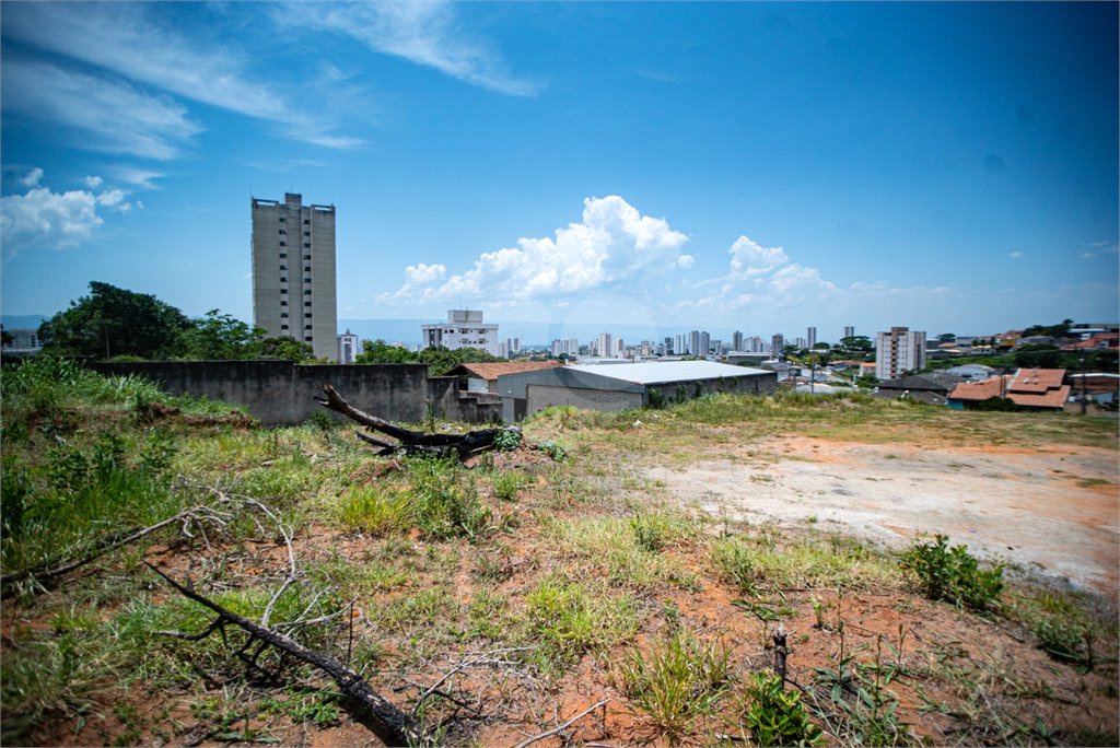 Área de Terra à venda em Jardim Paulista, Taubaté, SP