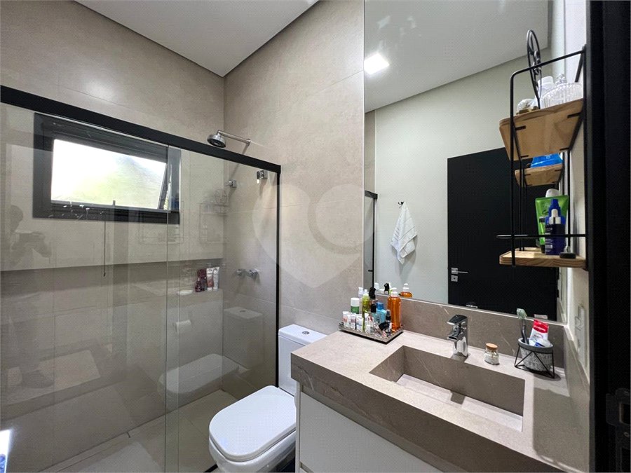 Casa à venda com 3 suítes no condomínio Vinhas da Vista Alegre - Lado Sede, Vinhedo - SP