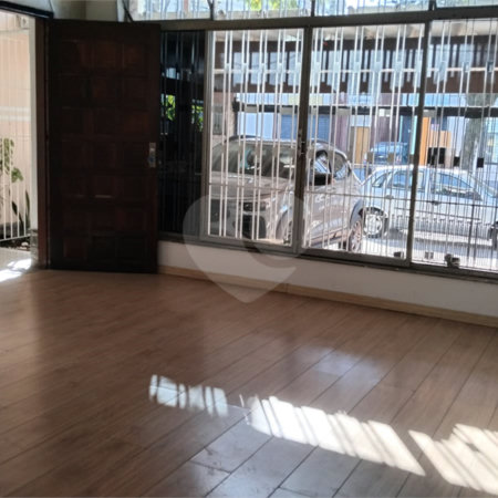 Sobrado à venda com 3 quartos, sendo 1 suíte, em Jardim Bonfiglioli, São Paulo, SP