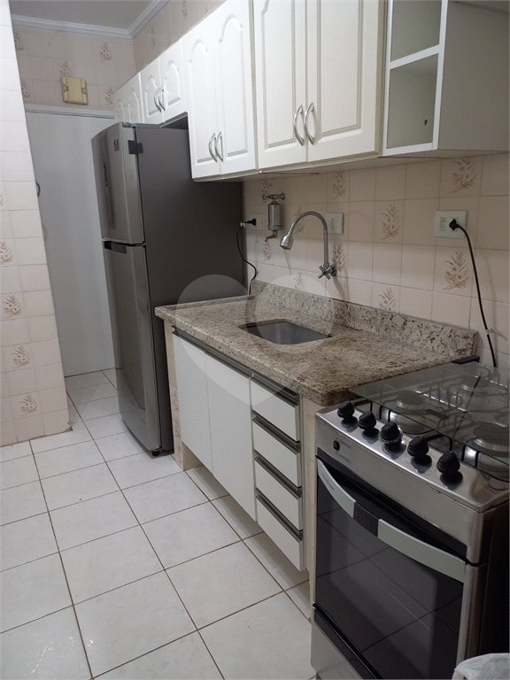 Apartamento à venda com 3 quartos, sendo 1 suíte, em Tortuga, Guarujá, SP