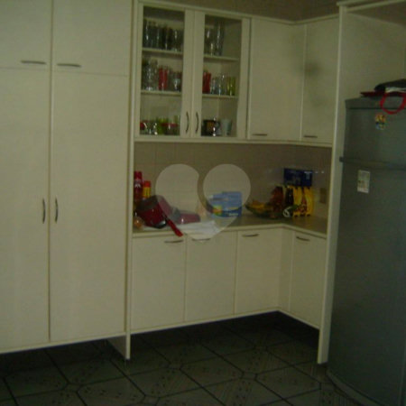 Casa à venda com 3 quartos, sendo 1 suíte,  em Jardim Colombo, São Paulo, SP