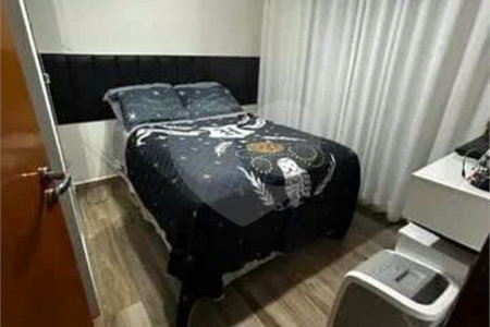 Casa à venda com 3 quartos, sendo 1 suíte, no condomínio Horto Florestal II, Sorocaba - SP