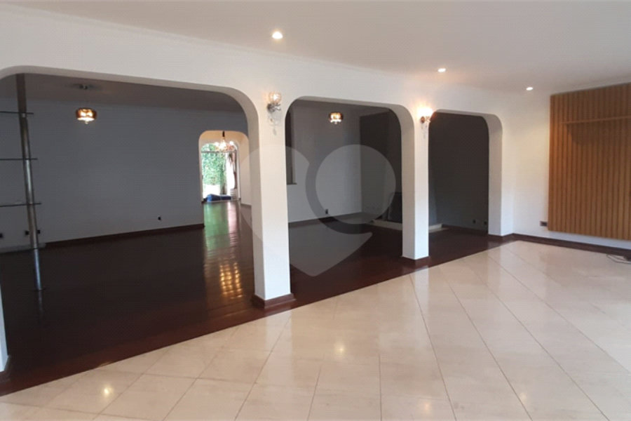 Sobrado à venda ou para alugar com 4 quartos, sendo 3 suítes,  em Jardim Franca, São Paulo, SP
